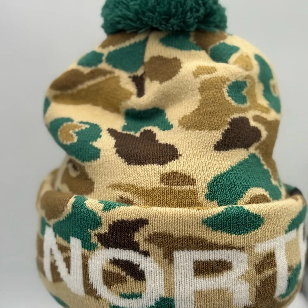 NORTH FACE SKI‎ TUKE POM HAT